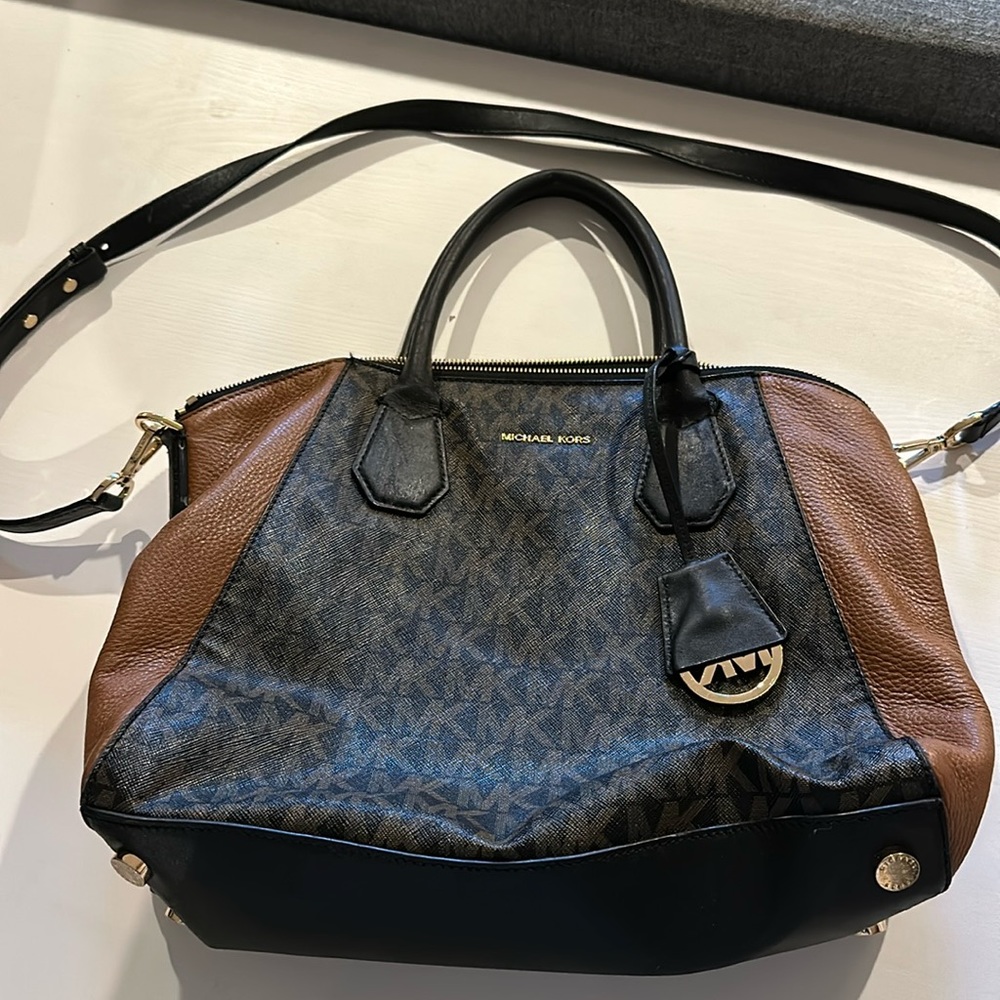 Authentic Michael Kors Handbag - image 1
